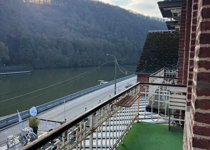 Belle Echappée Mosane Couette-café Waulsort