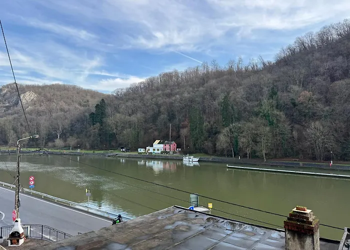 Belle Echappée Mosane Couette-café Waulsort